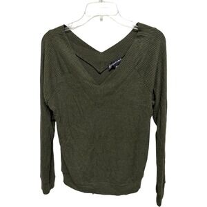 Wantable Forest Green Light Weight VNeck Sweater Size Medium Holiday Party